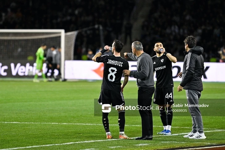 Qarabağ vence a Shelbourne y avanza a la tercera ronda de clasificación