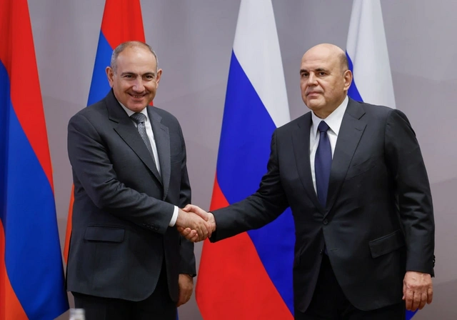 ¿Armenia necesita a Rusia o bien a Azerbaiyán y Turquía?