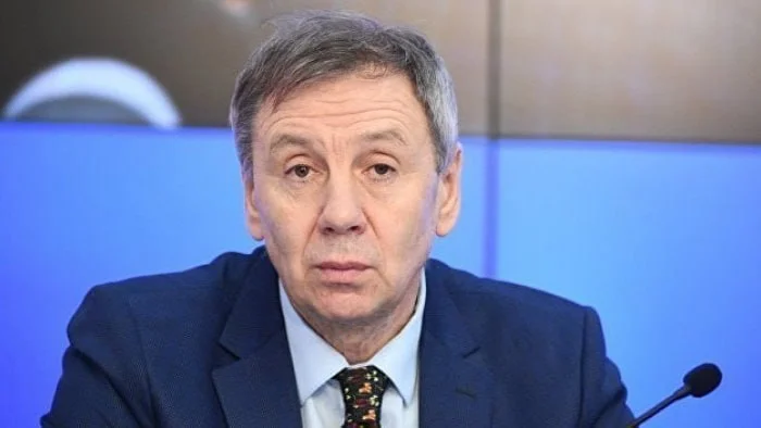 Desde Moscú, No Bakú: Markov Niega los Rumores de Traslado