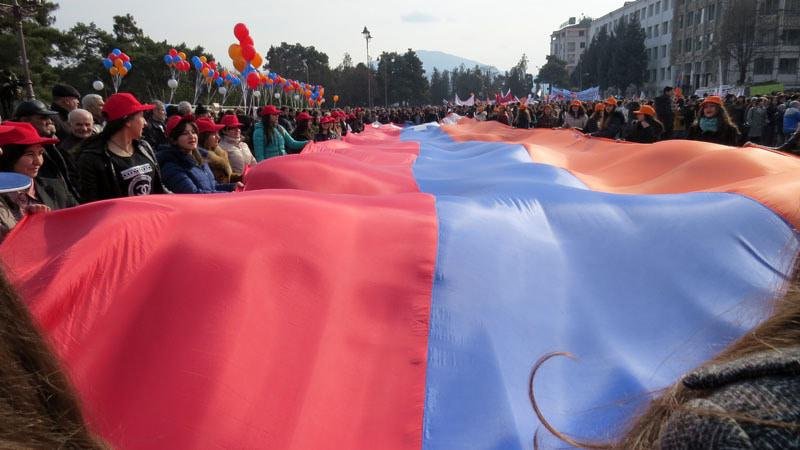 Armenia Declara el Fin del ‘Movimiento de Karabaj’: ¿Qué Significa para el Cáucaso Sur?