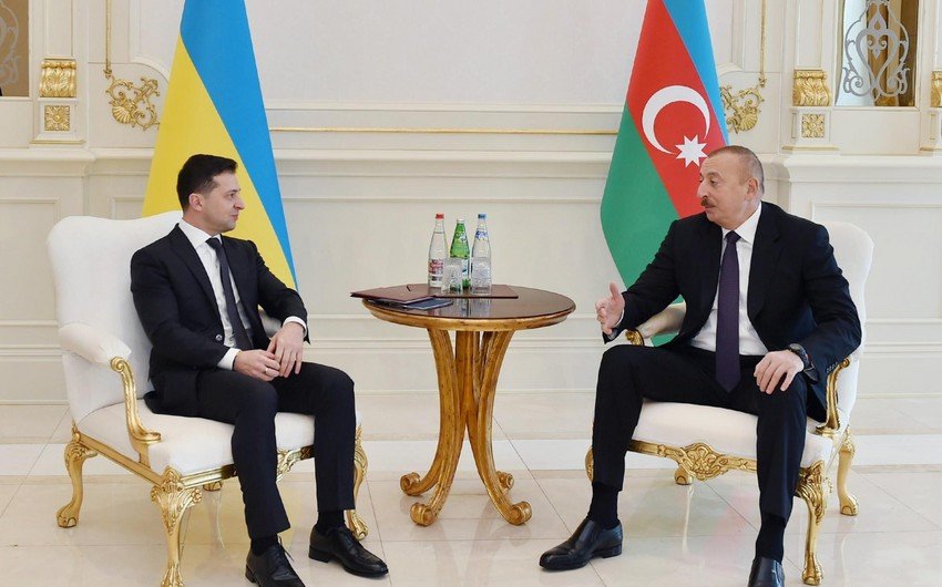 Bakú y Kiev condenan el ataque aéreo ruso contra la terminal petrolera de SOCAR
