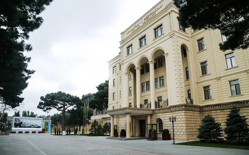 El Ministerio de Defensa de Azerbaiyán niega haber sobre disparos contra excavadora en la región de Syunik, Armenia
