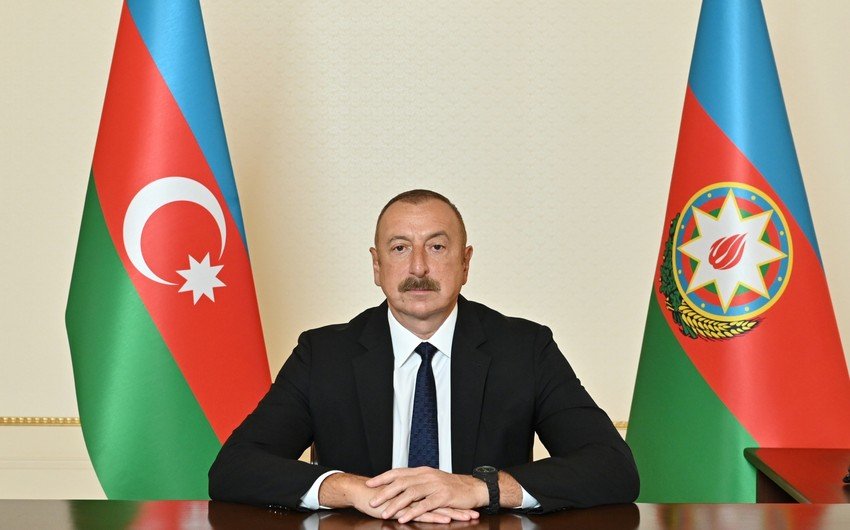 Presidente: La firma del borrador del tratado de paz pone en realidad un punto final al enfrentamiento entre Azerbaiyán y Armenia
