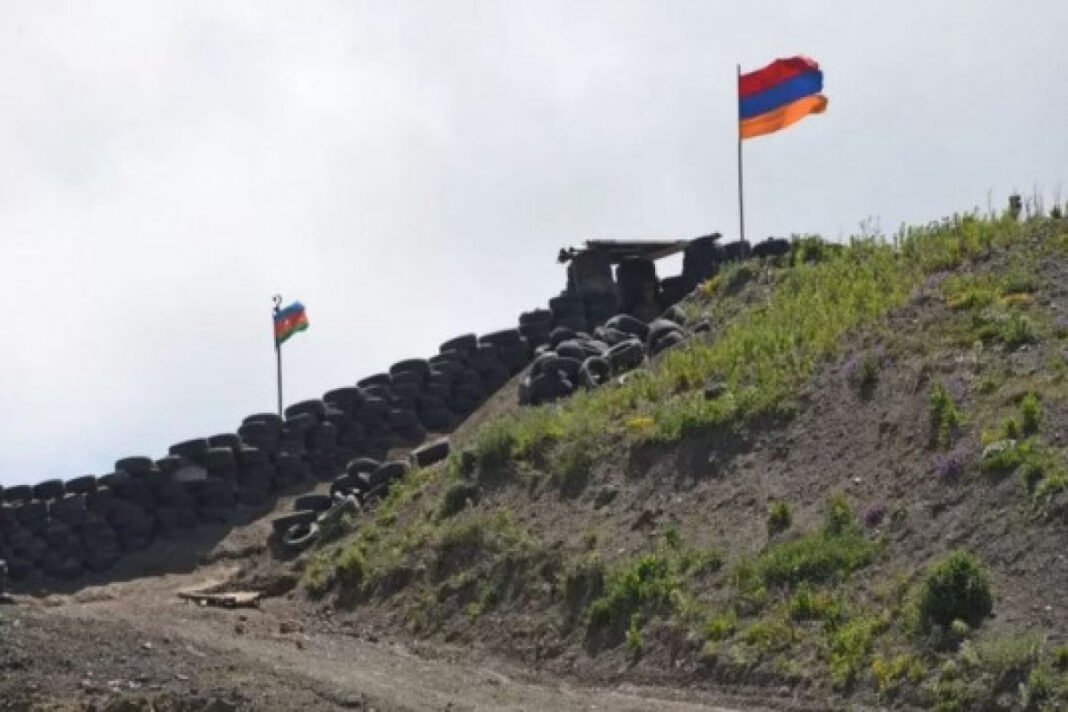 Azerbaiyán y Armenia Reconocen las Fronteras de la Antigua URSS