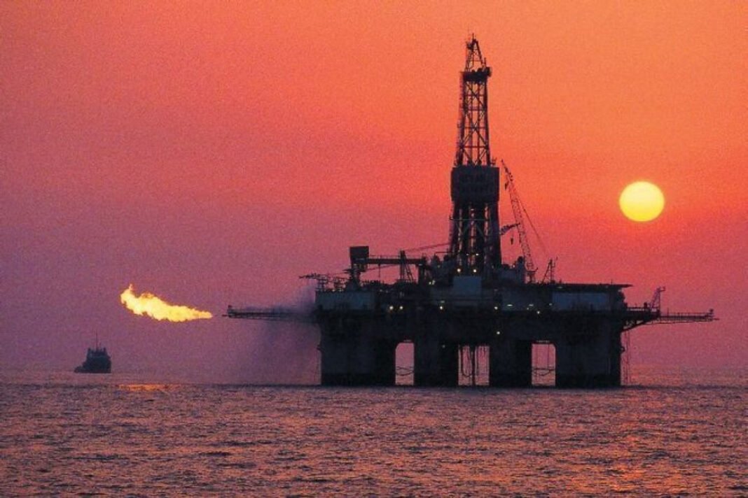 Este año en Azerbaiyán se produjo petróleo y gas por 22.520,9 millones de manats