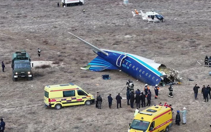 Kazajistán espera análisis de EE. UU. en la investigación del accidente del avión de AZAL