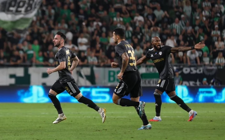 Qarabağ Sorprende a Ferencváros con una Victoria Segura de 3-1 en el Playoff de la Liga de Campeones