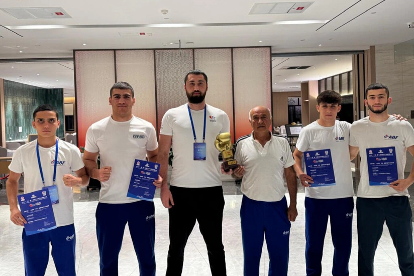Boxeadores azerbaiyanos conquistan cuatro medallas en China