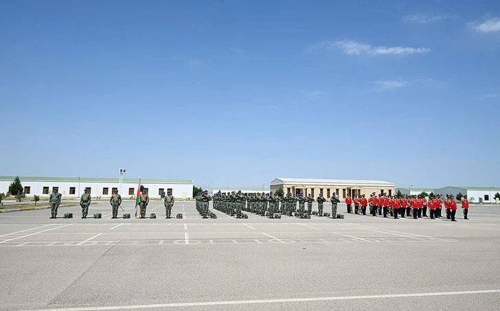 Azerbaiyán enviará una delegación militar al desfile por el Día de la Independencia de Pakistán