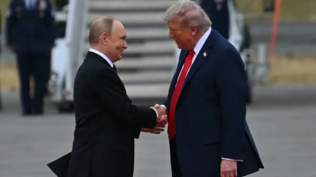 Donald Trump y Vladimir Putin se reunieron en el aeropuerto de Anchorage