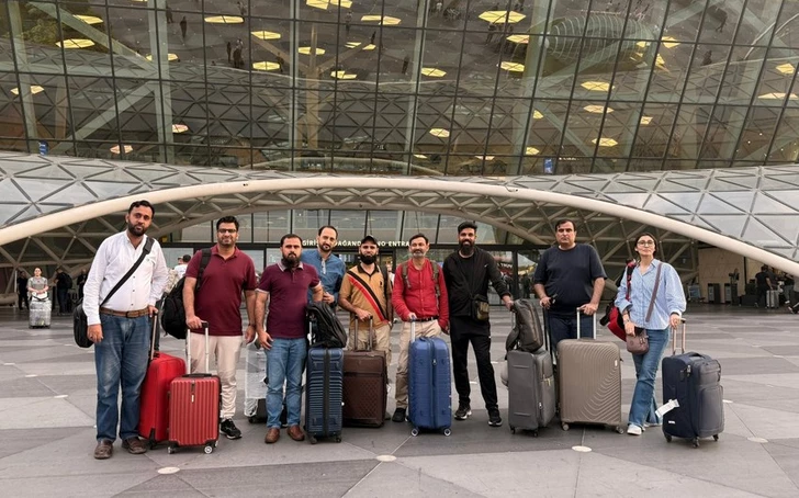 Azerbaiyán Abre Más sus Puertas a los Turistas Pakistaníes