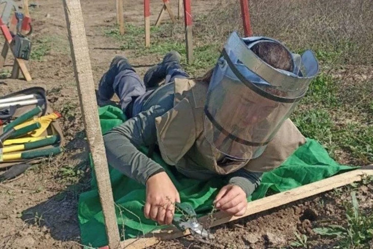 ANAMA: 18 mujeres desminadoras participan en operaciones de desminado