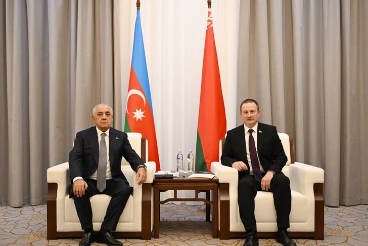 Azerbaiyán y Bielorrusia refuerzan lazos económicos: encuentro de primeros ministros en Minsk