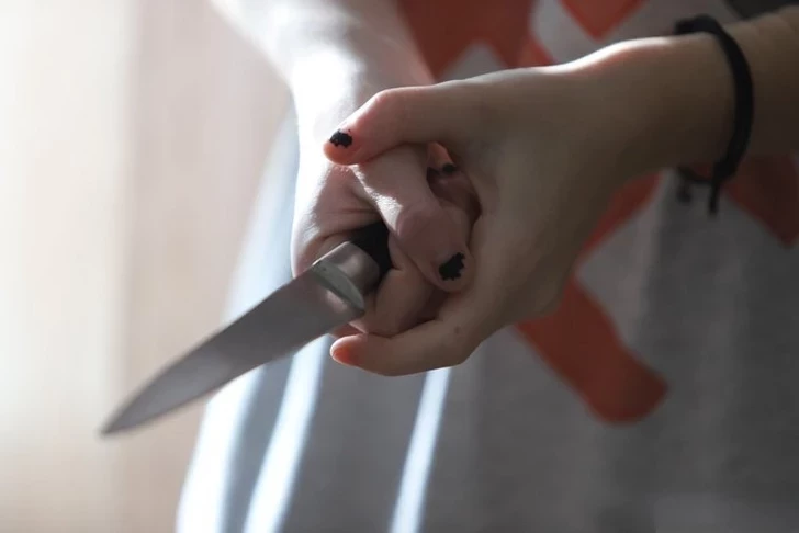 En Azerbaiyán, una mujer mata a su pareja tras negarse él a casarse con ella