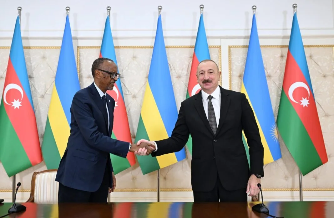 Conversaciones Aliyev – Kagame Producen Acuerdos en Transporte Aéreo, Educación y Agricultura