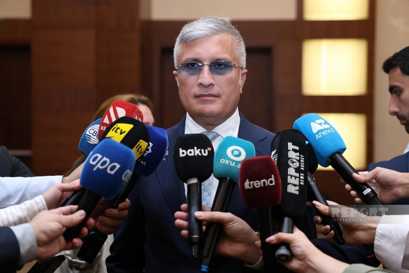 Unidad en la Incertidumbre: Los Estados Túrcicos Miran a Azerbaiyán como Puente