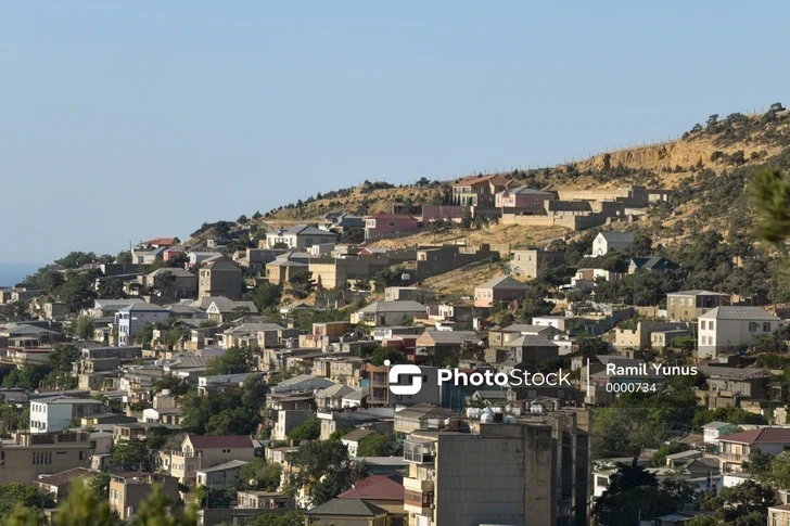 Crisis de Tierras en Absheron: ¿Por Qué los Precios Caen Hasta 2.000 Manats por Ar?