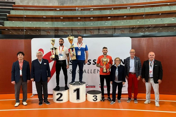 Taekwondistas de Azerbaiyán ganan medallas en Suiza