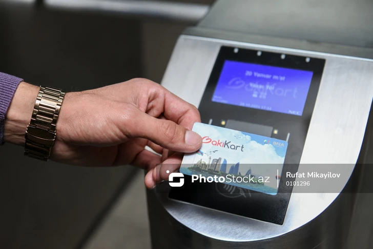 De abonos mensuales al pago por zonas: así se transformará el metro de Bakú