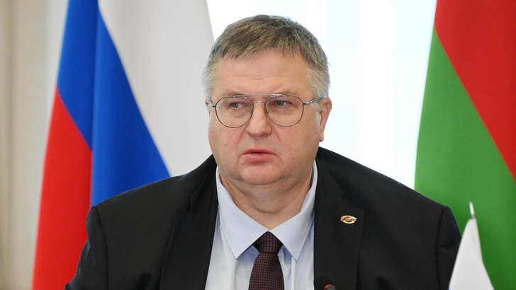 Rusia Elogia Relaciones Económicas Fluidas con Azerbaiyán y Afirma que el Grupo Trilateral ha Cumplido su Labor