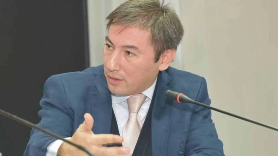 El caso AZAL congela la política Moscú – Bakú mientras el comercio sigue, dice Velizade