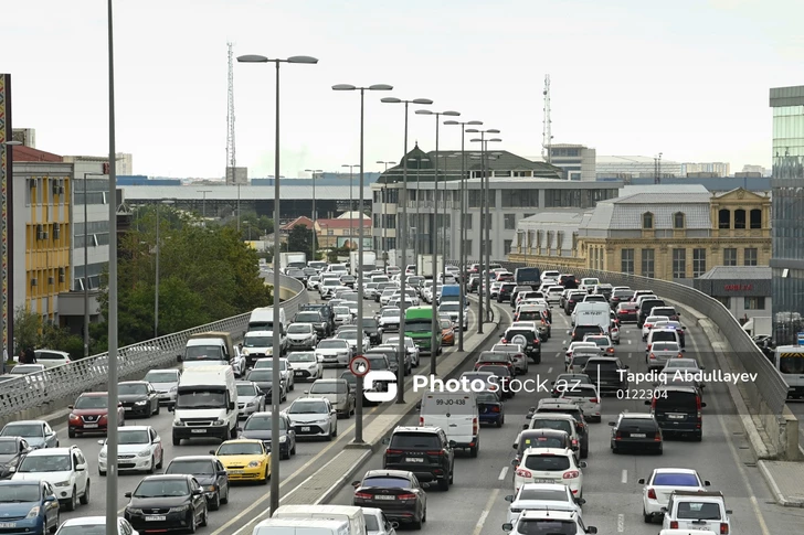 179 coches por cada 1.000 habitantes: ranking de los autos más comunes y más raros en Azerbaiyán