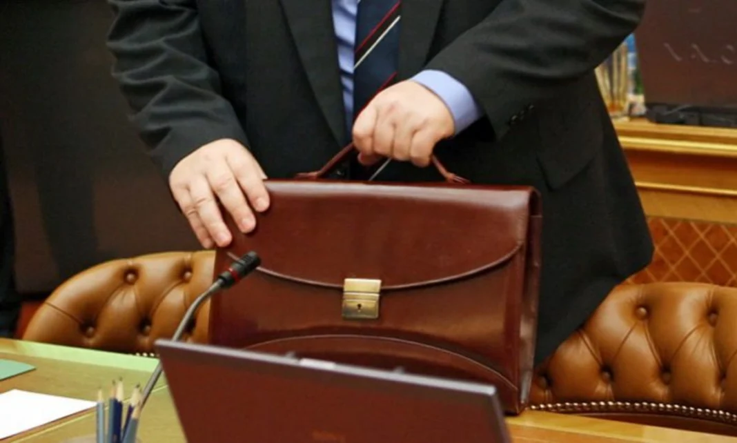 Más de 236.000 Desempleados Registrados en Azerbaiyán, la Mitad Mujeres