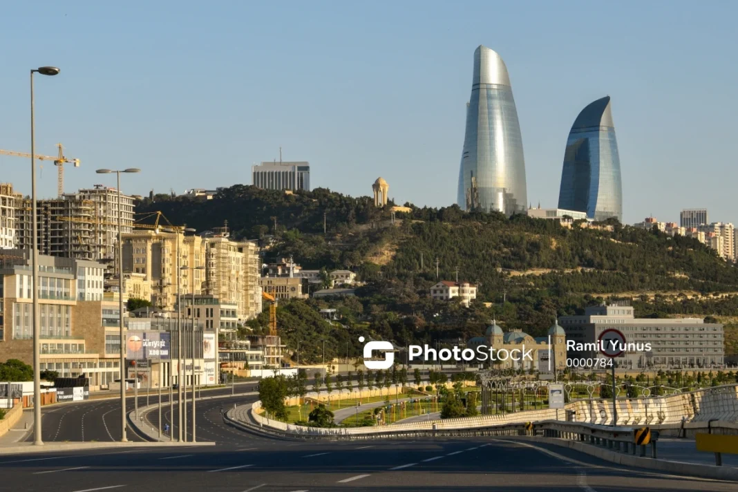 Declive del Turismo en Azerbaiyán: Fronteras Permanecen Cerradas