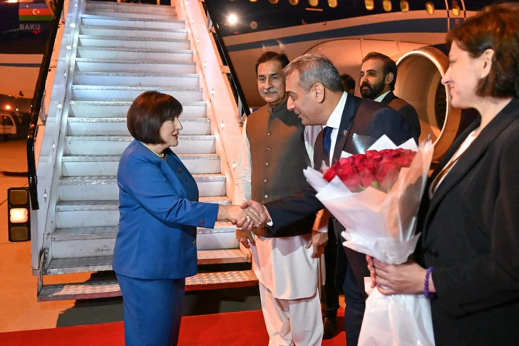 Sahiba Gafarova viaja a Pakistán en visita de trabajo