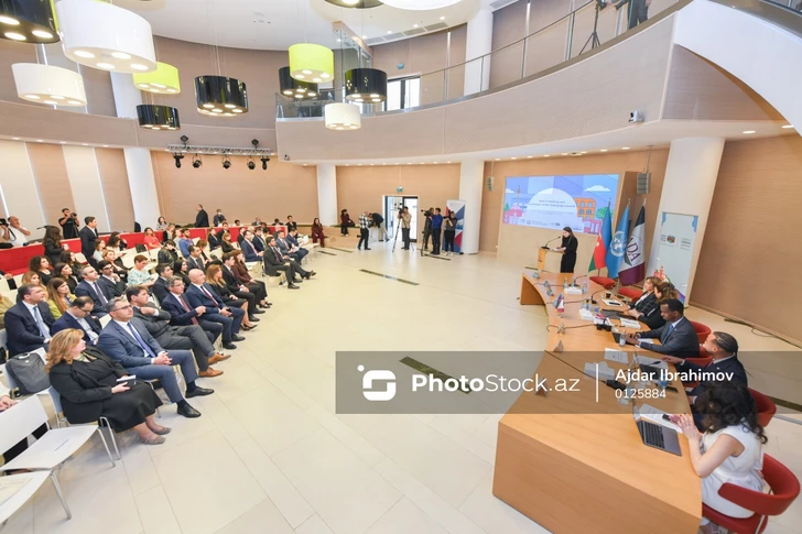 Bakú presenta un ambicioso proyecto para el desarrollo de ciudades sostenibles del futuro