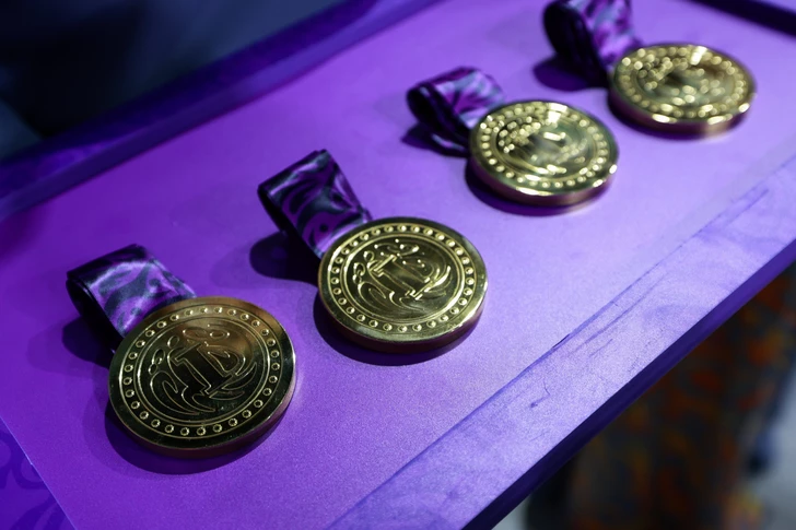 Distribución de medallas en los III Juegos de la CEI