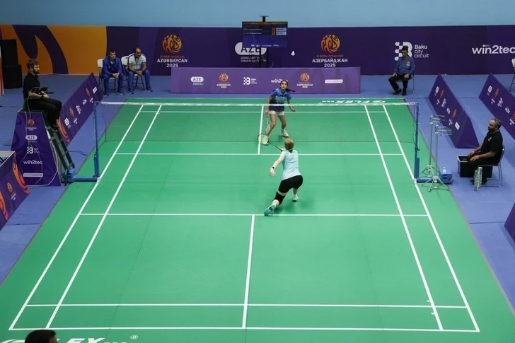 Bádmintonista azerbaiyana gana la plata en los III Juegos de la CEI