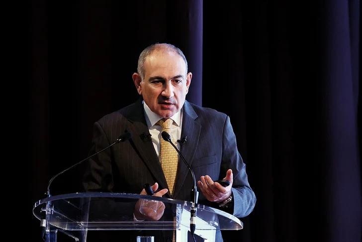 Pashinyan califica de paso positivo la decisión de Aliyev sobre el tránsito de mercancías hacia Armenia