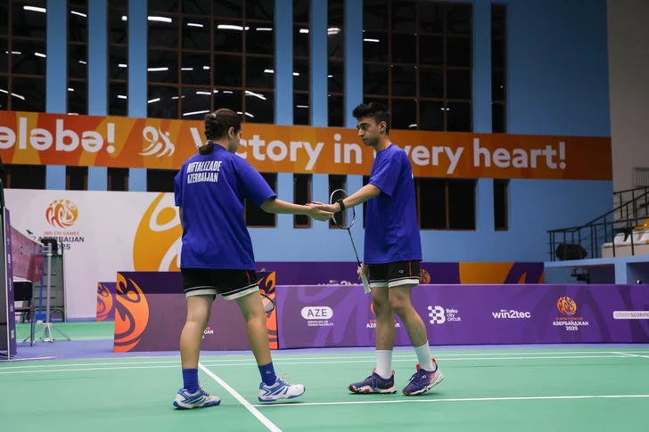 III Juegos de la CEI: El Equipo de Bádminton de Azerbaiyán Gana la Medalla de Bronce