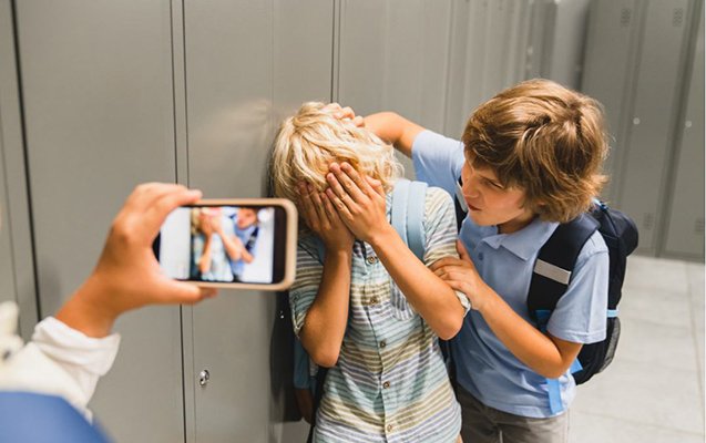 Aumentan los casos de acoso escolar en Azerbaiyán, advierte una psicóloga