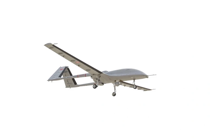 Azerbaiyán inicia la producción de drones Bayraktar: una nueva etapa en la cooperación de defensa con Turquía