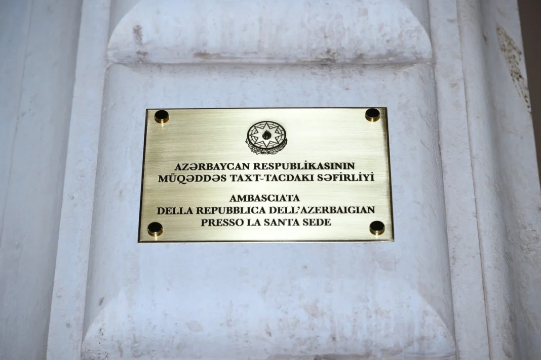Azerbaiyán abre oficina de embajada ante la Santa Sede