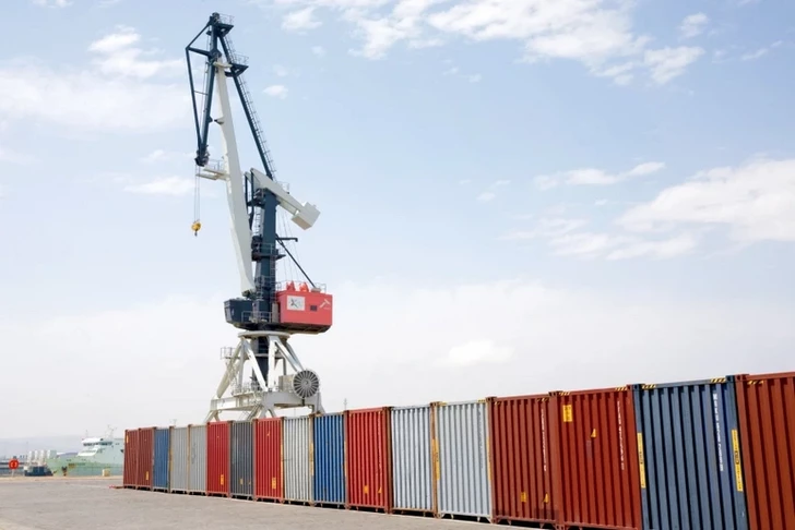 Crecimiento Récord del Tráfico de Carga: El Puerto de Bakú Supera las Cifras de los Últimos 22 Años