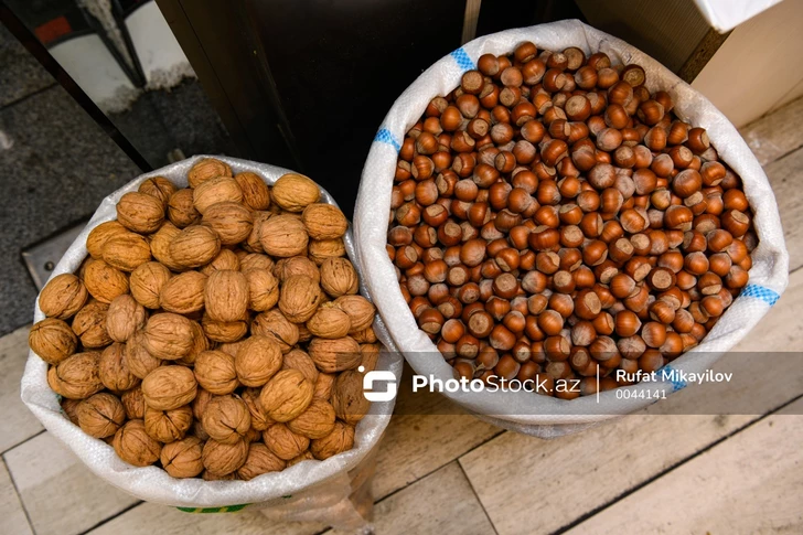 Los precios de las nueces y avellanas en Azerbaiyán alcanzan un máximo histórico