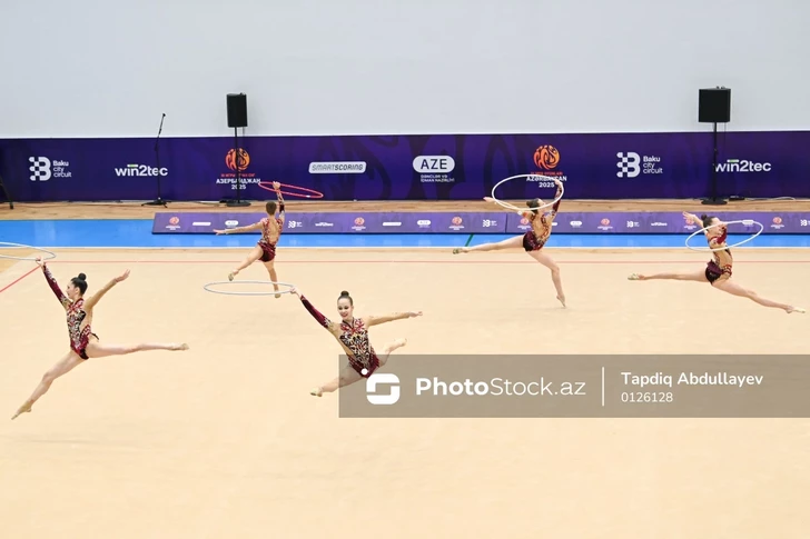 El equipo de Azerbaiyán de gimnasia rítmica gana el bronce en los III Juegos de la CEI