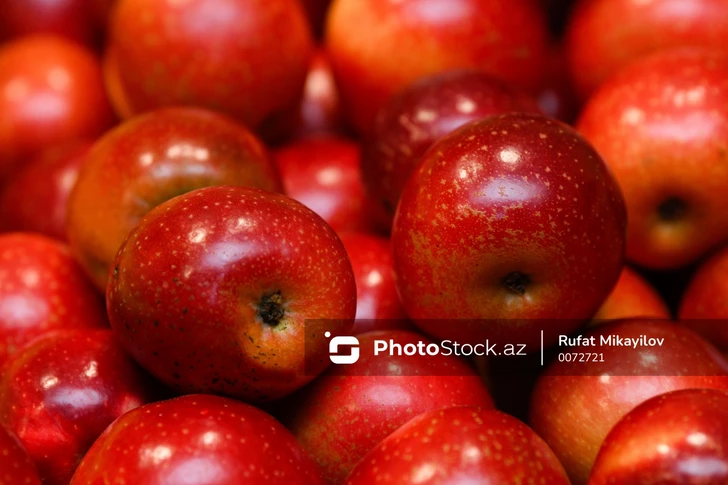 Las manzanas “Gyzyl Ahmed” se deprecian tres veces: ¿por qué desaparecieron los compradores?