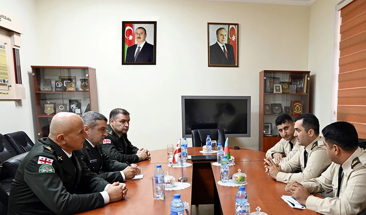 En Bakú se celebró una reunión de especialistas militares de Azerbaiyán y Georgia